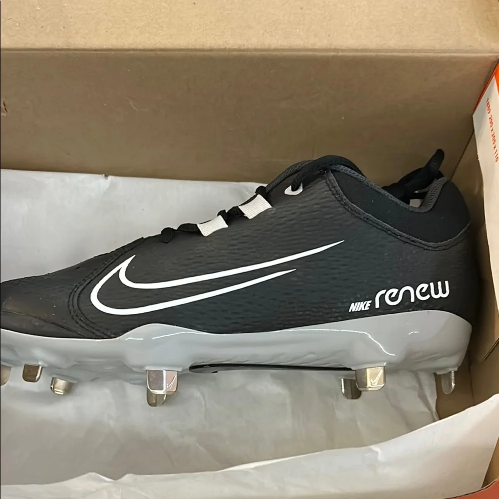Nike Renew Women's Metal Softball Cleats Black Grey White Low Cut 9.5